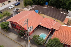 Confortavel e bem equipada com Piscina
